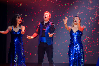 Winterrevue wordt Paasrevue - Made in Belgium @ Theater Elckerlyc, foto 34, foto's door Goele Bormans - FrontView Magazine