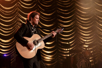 Annie Lalalove @ Ancienne Belgique, picture 6, photographed by Peter Smet - FrontView Magazine