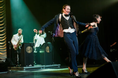 Postmodern Jukebox @ Ancienne Belgique, picture 14, photographed by Peter Smet - FrontView Magazine
