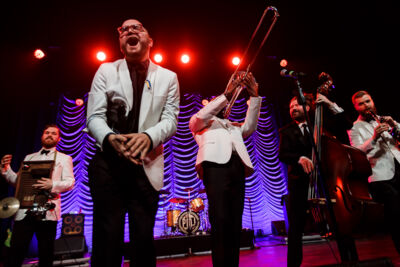 Postmodern Jukebox @ Ancienne Belgique, picture 25, photographed by Peter Smet - FrontView Magazine