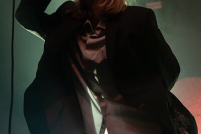 Whispering Sons @ Het Depot, picture 3, photographed by David Johnson - FrontView Magazine