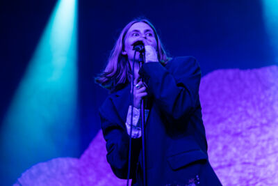 Whispering Sons @ Het Depot, picture 7, photographed by David Johnson - FrontView Magazine