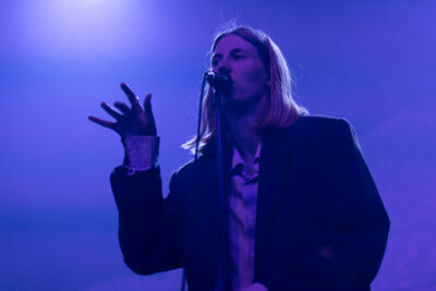 Whispering Sons @ Het Depot, picture 11, photographed by David Johnson - FrontView Magazine