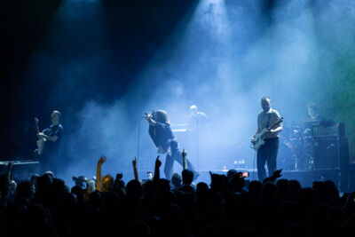 Whispering Sons @ Het Depot, picture 18, photographed by David Johnson - FrontView Magazine