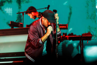 One Republic @ Vorst Nationaal, picture 2, photographed by Peter Smet - FrontView Magazine