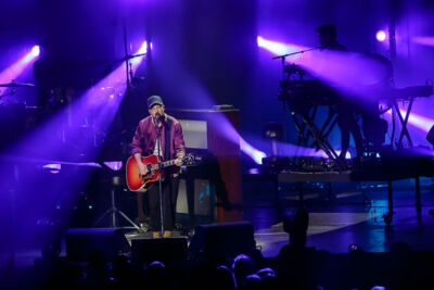 One Republic @ Vorst Nationaal, picture 10, photographed by Peter Smet - FrontView Magazine