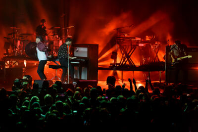 One Republic @ Vorst Nationaal, picture 17, photographed by Peter Smet - FrontView Magazine