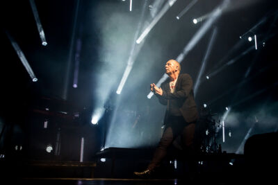 Simple Minds @ Sportpaleis, picture 40, photographed by Marc Verdonck - FrontView Magazine