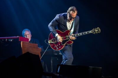 Joe Bonamassa @ Lotto Arena, picture 9, photographed by Marc Verdonck - FrontView Magazine