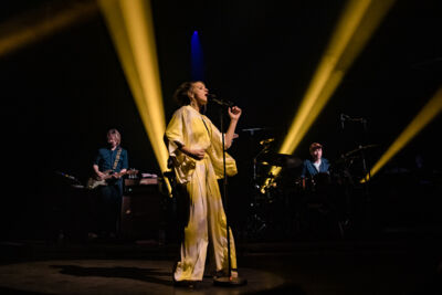 Selah Sue @ Ancienne Belgique, picture 7, photographed by Jürgen Bruynooghe - FrontView Magazine