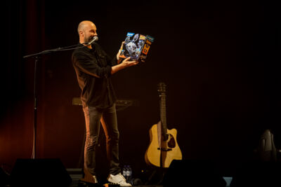 Milow Unplugged Tour @ De Roma, foto 12, foto's door dirk janssens - FrontView Magazine