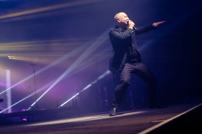 Simple Minds - 40 Years of Hit - Tour 2022 @ Zénith Arena Lille, foto 13, foto's door Anais Callens - FrontView Magazine