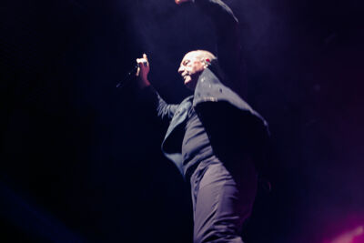 Simple Minds - 40 Years of Hit - Tour 2022 @ Zénith Arena Lille, foto 15, foto's door Anais Callens - FrontView Magazine