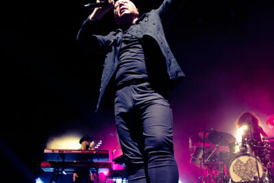 Simple Minds - 40 Years of Hit - Tour 2022 @ Zénith Arena Lille, foto 16, foto's door Anais Callens - FrontView Magazine
