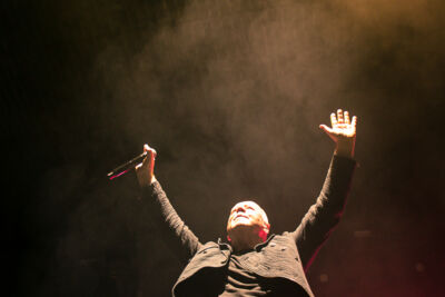Simple Minds - 40 Years of Hit - Tour 2022 @ Zénith Arena Lille, foto 21, foto's door Anais Callens - FrontView Magazine