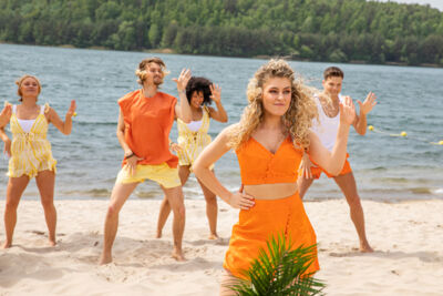Opname zomersingle K3 Mango mango @ Terhills Resort, picture 11, photographed by dirk janssens - FrontView Magazine