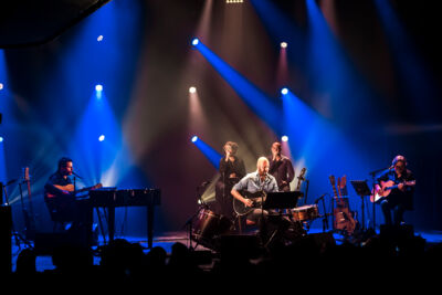 Stan Van Samang @ Stadsschouwburg Mechelen, foto 6, foto's door Alex Wyckmans - FrontView Magazine