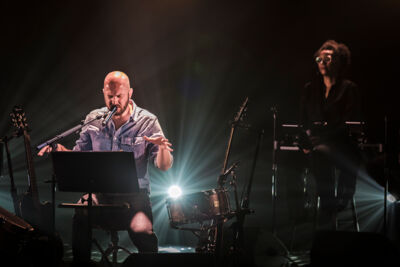 Stan Van Samang @ Stadsschouwburg Mechelen, foto 15, foto's door Alex Wyckmans - FrontView Magazine