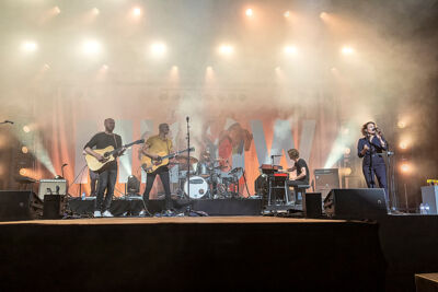 Milow @ Moen Feest, foto 6, foto's door Edwin Houdevelt - FrontView Magazine