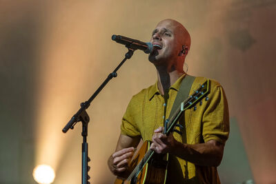 Milow @ Moen Feest, foto 13, foto's door Edwin Houdevelt - FrontView Magazine