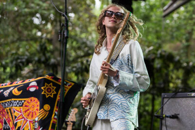 YĪN YĪN @ Unwind @ OLT Rivierenhof, picture 10, photographed by Marc Verdonck - FrontView Magazine