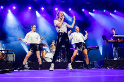 Olivia @ Moen Feest, foto 3, foto's door Ruben Vandeweijer - FrontView Magazine