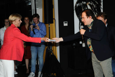 CD voorstelling John Terra @ Niel am See, picture 2, photographed by Peter Minnebo - FrontView Magazine