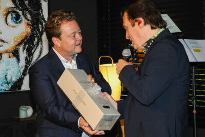 CD voorstelling John Terra @ Niel am See, picture 3, photographed by Peter Minnebo - FrontView Magazine