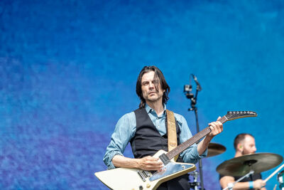 Weezer @ Rock am Ring 2022, picture 2, photographed by Edwin Houdevelt - FrontView Magazine
