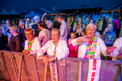 Bart Kaëll @ Grenspop Hoogstraten, picture 5, photographed by Dimitri Vanlommel - FrontView Magazine