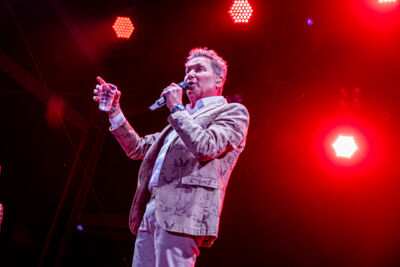 Bart Kaëll @ Grenspop Hoogstraten, picture 7, photographed by Dimitri Vanlommel - FrontView Magazine