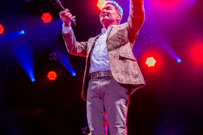 Bart Kaëll @ Grenspop Hoogstraten, picture 9, photographed by Dimitri Vanlommel - FrontView Magazine