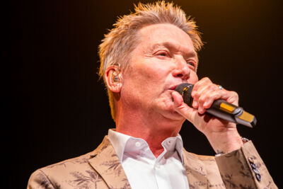 Bart Kaëll @ Grenspop Hoogstraten, picture 16, photographed by Dimitri Vanlommel - FrontView Magazine