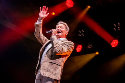 Bart Kaëll @ Grenspop Hoogstraten, picture 17, photographed by Dimitri Vanlommel - FrontView Magazine