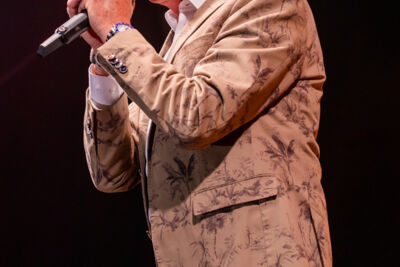 Bart Kaëll @ Grenspop Hoogstraten, picture 18, photographed by Dimitri Vanlommel - FrontView Magazine