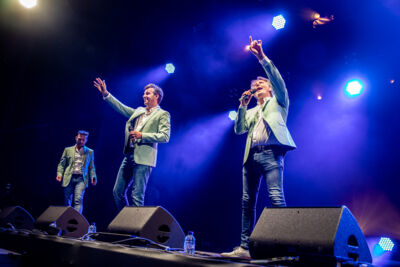 De Romeo's @ Grenspop Hoogstraten, picture 8, photographed by Dimitri Vanlommel - FrontView Magazine