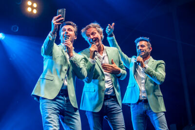 De Romeo's @ Grenspop Hoogstraten, picture 22, photographed by Dimitri Vanlommel - FrontView Magazine