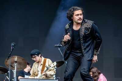 Gang of Youths @ Rock am Ring 2022, foto 3, foto's door Edwin Houdevelt - FrontView Magazine