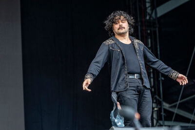 Gang of Youths @ Rock am Ring 2022, foto 5, foto's door Edwin Houdevelt - FrontView Magazine