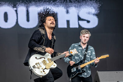 Gang of Youths @ Rock am Ring 2022, foto 25, foto's door Edwin Houdevelt - FrontView Magazine