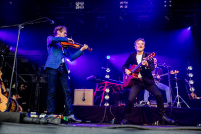 Bart Peeters @ Grenspop Hoogstraten, picture 4, photographed by Dimitri Vanlommel - FrontView Magazine