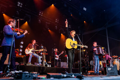Bart Peeters @ Grenspop Hoogstraten, picture 24, photographed by Dimitri Vanlommel - FrontView Magazine