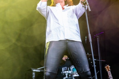 Sem Roozendael @ Grenspop Hoogstraten, foto 8, foto's door Dimitri Vanlommel - FrontView Magazine