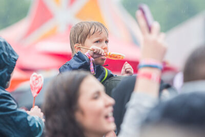 Sfeer @ Vestrock 2022, picture 12, photographed by Marc Verdonck - FrontView Magazine