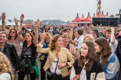 Sfeer @ Vestrock 2022, picture 27, photographed by Marc Verdonck - FrontView Magazine