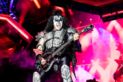 KISS - End of the Road World Tour @ Sportpaleis, picture 1, photographed by Dorien Goetschalckx - FrontView Magazine