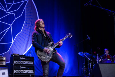 Myles Kennedy @ 013, picture 17, photographed by David Johnson - FrontView Magazine