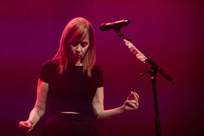 Suzanne Vega @ Het Depot, foto 13, foto's door Jürgen Bruynooghe - FrontView Magazine