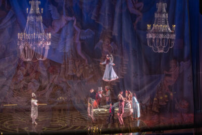 Corteo, Cirque du soleil @ Lotto Arena, picture 1, photographed by dirk janssens - FrontView Magazine