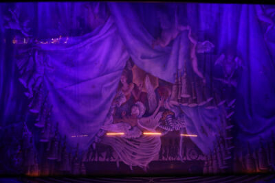 Corteo, Cirque du soleil @ Lotto Arena, picture 24, photographed by dirk janssens - FrontView Magazine